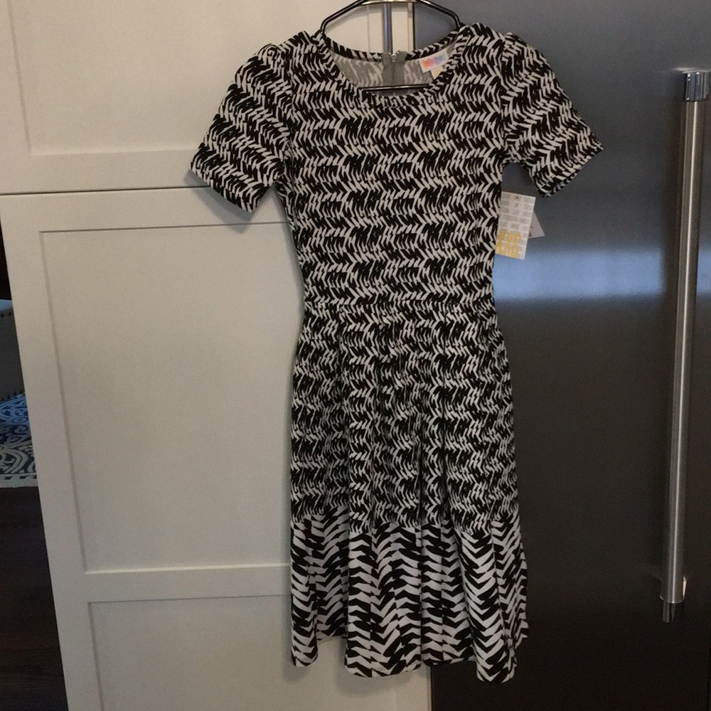 LuLaRoe Amelia size XXS